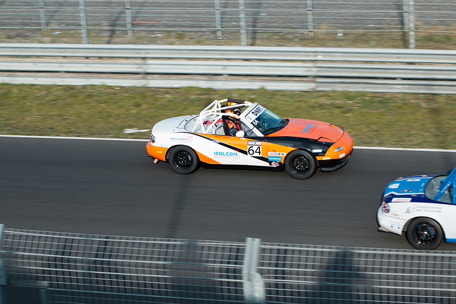 EOS 70D__2022_04_16_00054659