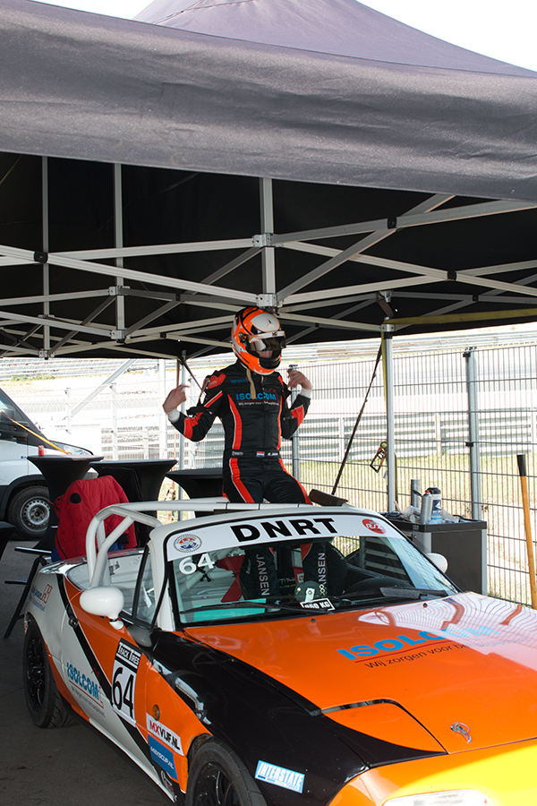 EOS 70D__2022_04_16_00055475