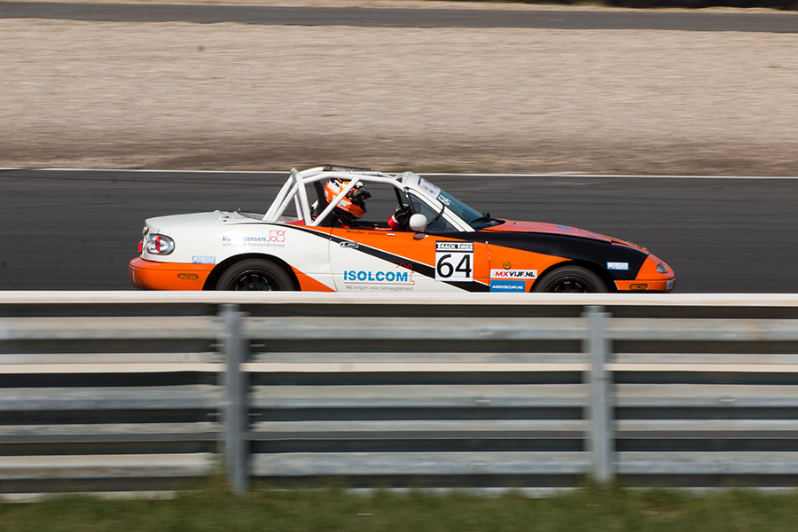 EOS 70D__2022_04_16_00055680