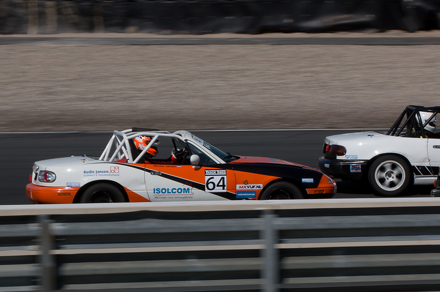 EOS 70D__2022_04_16_00055576