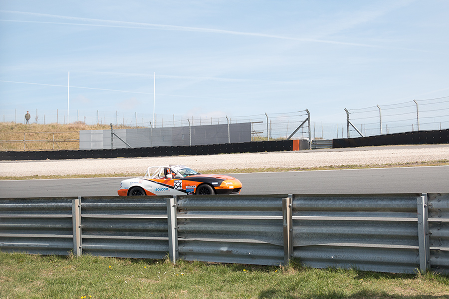 EOS 70D__2022_04_16_00055391