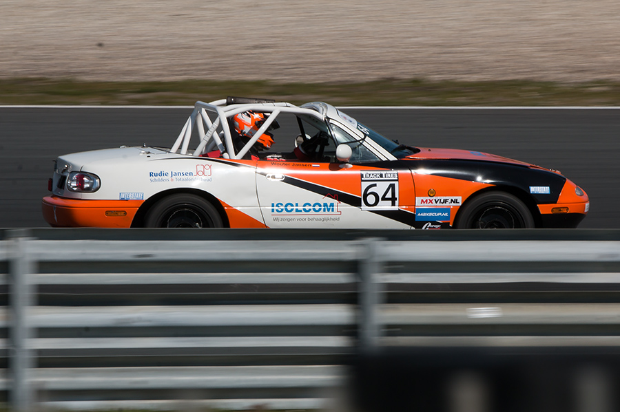 EOS 70D__2022_04_16_00055651