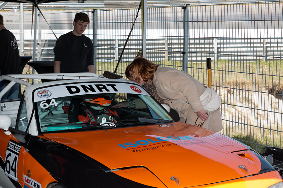 EOS 70D__2022_04_16_00055471